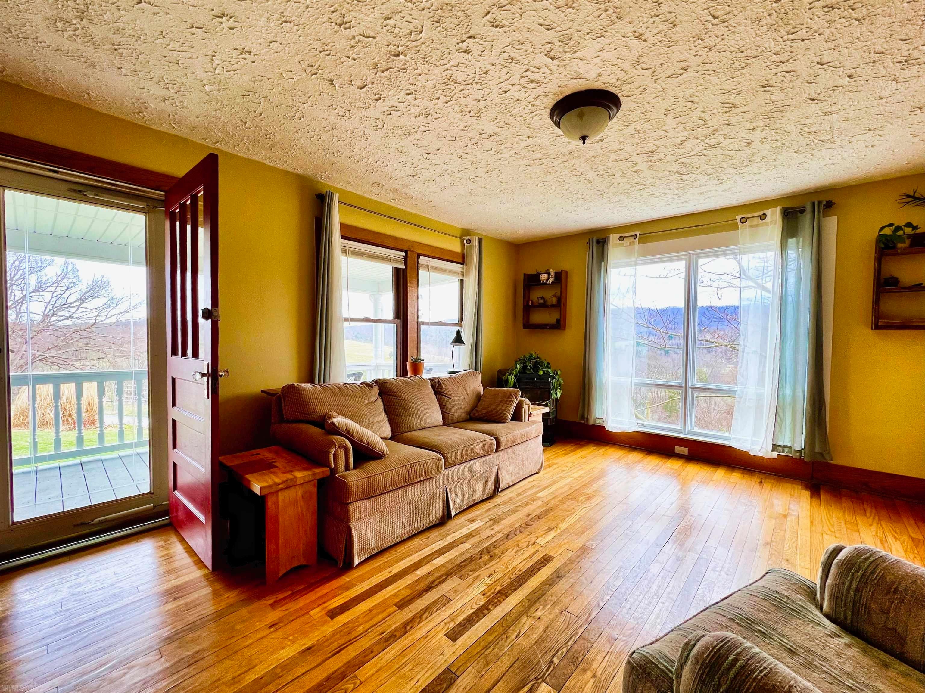 173 Moye Road Staffordsville, VA 24167 - Photo 8 of 22 Gallery Image 8