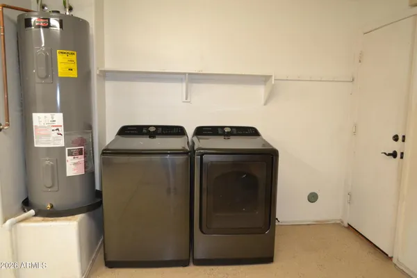 $1,895 | 1949 South Silver Drive, Apache Junction, AZ 85120