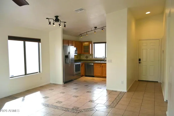 $1,895 | 1949 South Silver Drive, Apache Junction, AZ 85120