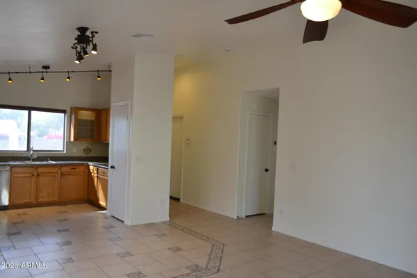 $1,895 | 1949 South Silver Drive, Apache Junction, AZ 85120