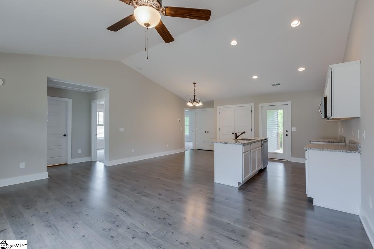 217 Timber Drive Pickens, SC 29671 - Photo 8 of 33 Gallery Image 8