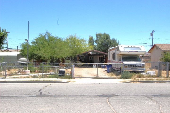 309 West Haloid Avenue Ridgecrest, CA 93555 - Photo 1 of 22