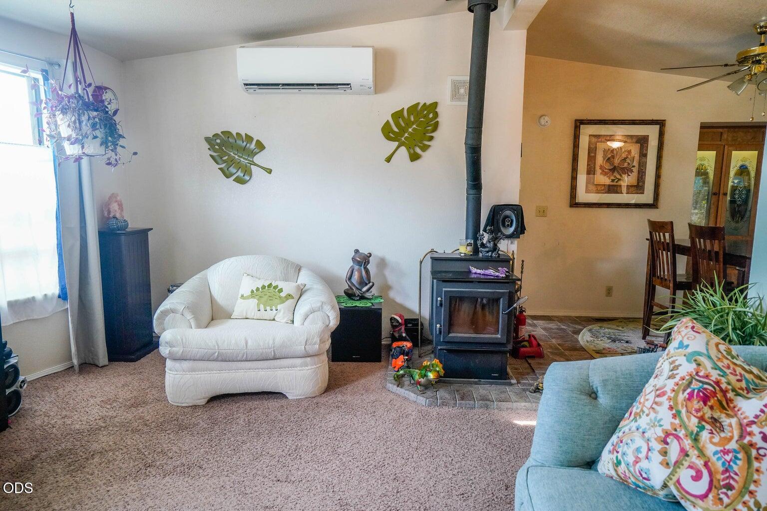 36027 Agency Lake Loop Road Chiloquin, OR 97624 - Photo 12 of 42 Gallery Image 12