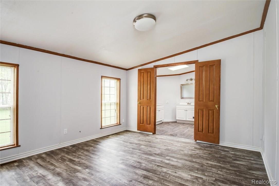 6002 Biddle Street Romulus, MI 48174 - Photo 17 of 29 Bedroom