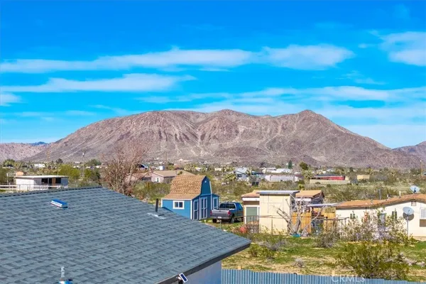$369,000 | 670 Ducor Avenue, Landers, CA 92285