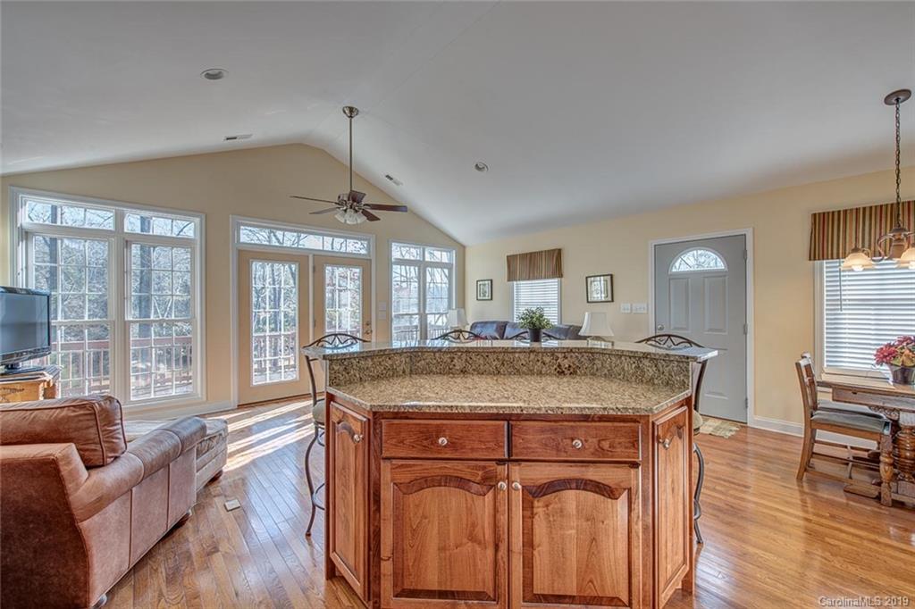 985 Jackson Road Fort Lawn, SC 29714 - Photo 15 of 34 Gallery Image 15
