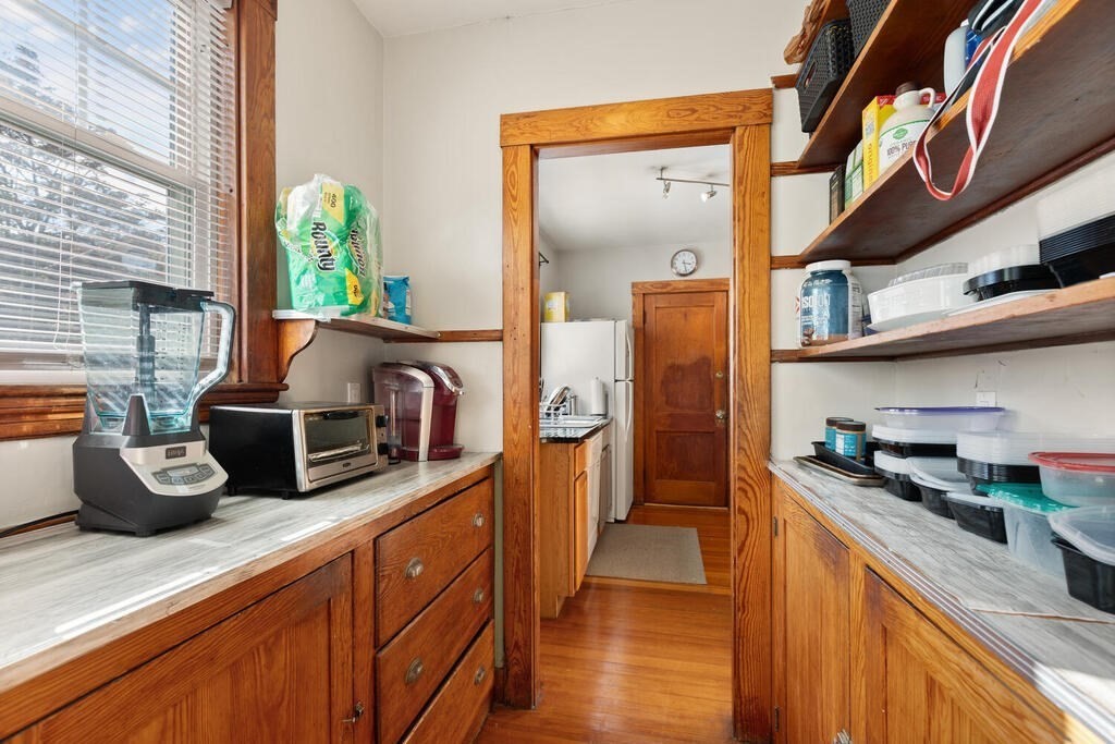 40-42 Presentation Road Boston, MA 02135 - Photo 6 of 30