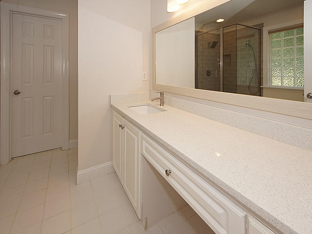 354 Stringer Alley Mount Pleasant, SC 29464 - Photo 19 of 42 Master Bathroom