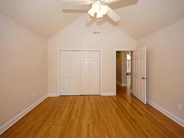 354 Stringer Alley Mount Pleasant, SC 29464 - Photo 22 of 42 Guest Bedroom
