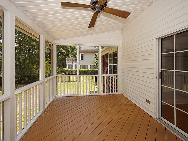 354 Stringer Alley Mount Pleasant, SC 29464 - Photo 29 of 42 Screen Porch