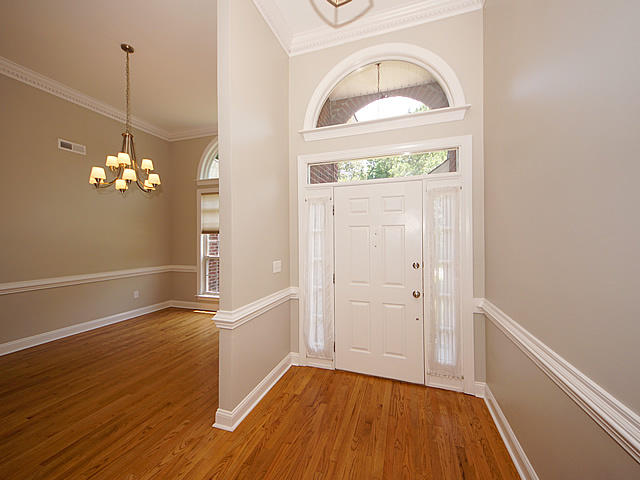 354 Stringer Alley Mount Pleasant, SC 29464 - Photo 4 of 42 Entrance