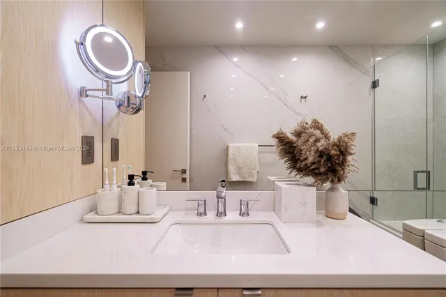 a close up of a bathtub