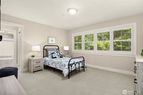$3,150,000 | 2720 105th Avenue Southeast, Bellevue, WA 98004