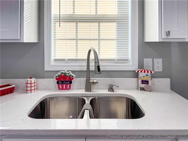 $266,000 | 3601 Cliffridge Drive, Lumberton, NC 28358