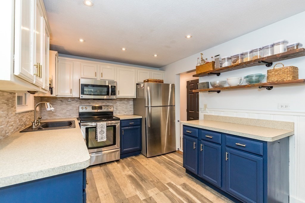 125 Flavell Road Groton, MA 01450 - Photo 12 of 30 Gallery Image 12
