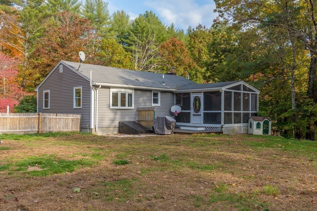 125 Flavell Road Groton, MA 01450 - Photo 2 of 30 Gallery Image 2
