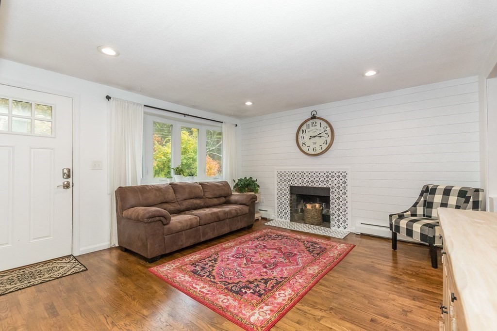 125 Flavell Road Groton, MA 01450 - Photo 6 of 30 Gallery Image 6