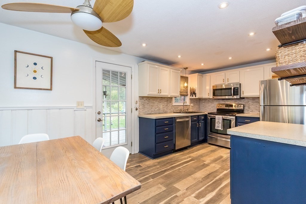 125 Flavell Road Groton, MA 01450 - Photo 9 of 30 Gallery Image 9