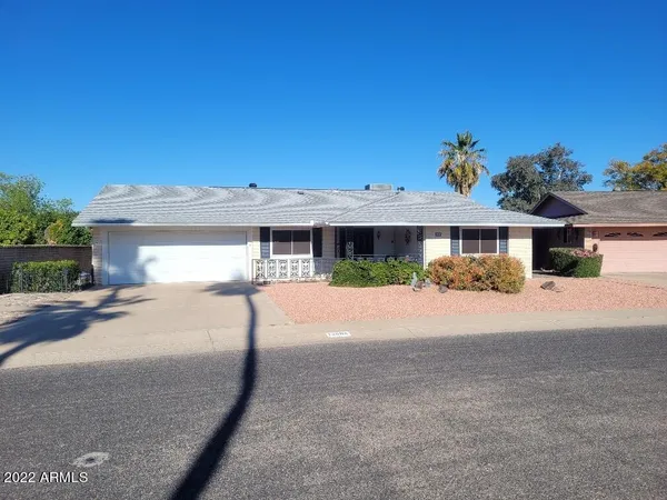 $2,700 | 13804 Whispering Lake Drive, Sun City, AZ 85351