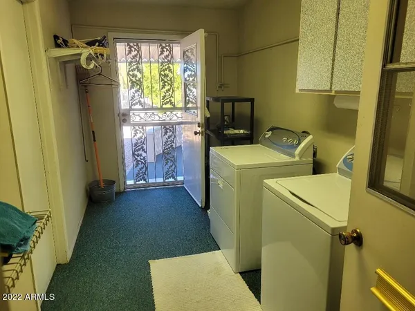 $2,700 | 13804 Whispering Lake Drive, Sun City, AZ 85351