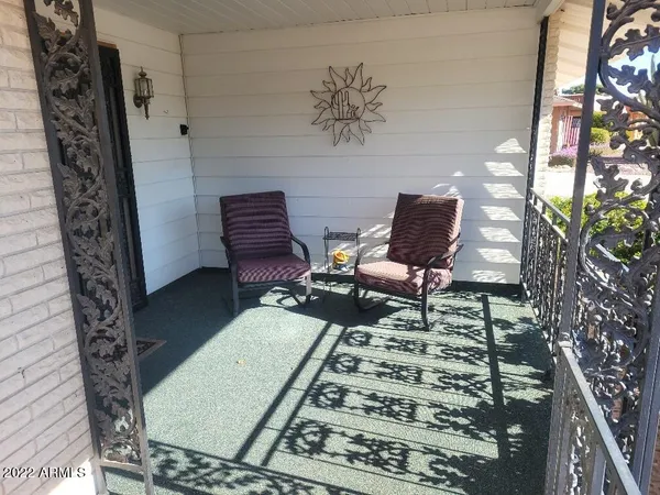 $2,700 | 13804 Whispering Lake Drive, Sun City, AZ 85351