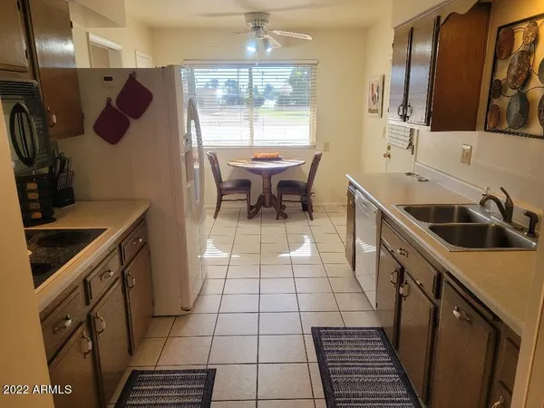 $2,700 | 13804 Whispering Lake Drive, Sun City, AZ 85351