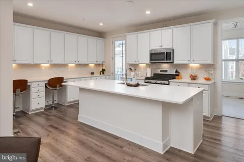 $675,000 | 2620 Sequoia Lane, Gambrills, MD 21054