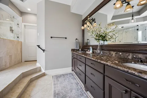 $1,399,000 | 4439 Betty Street, Bellaire, TX 77401