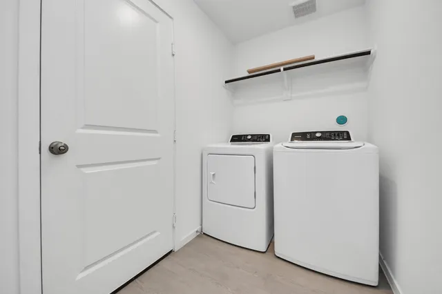 $1,650 | 833 Village Brook Drive, Willis, TX 77378