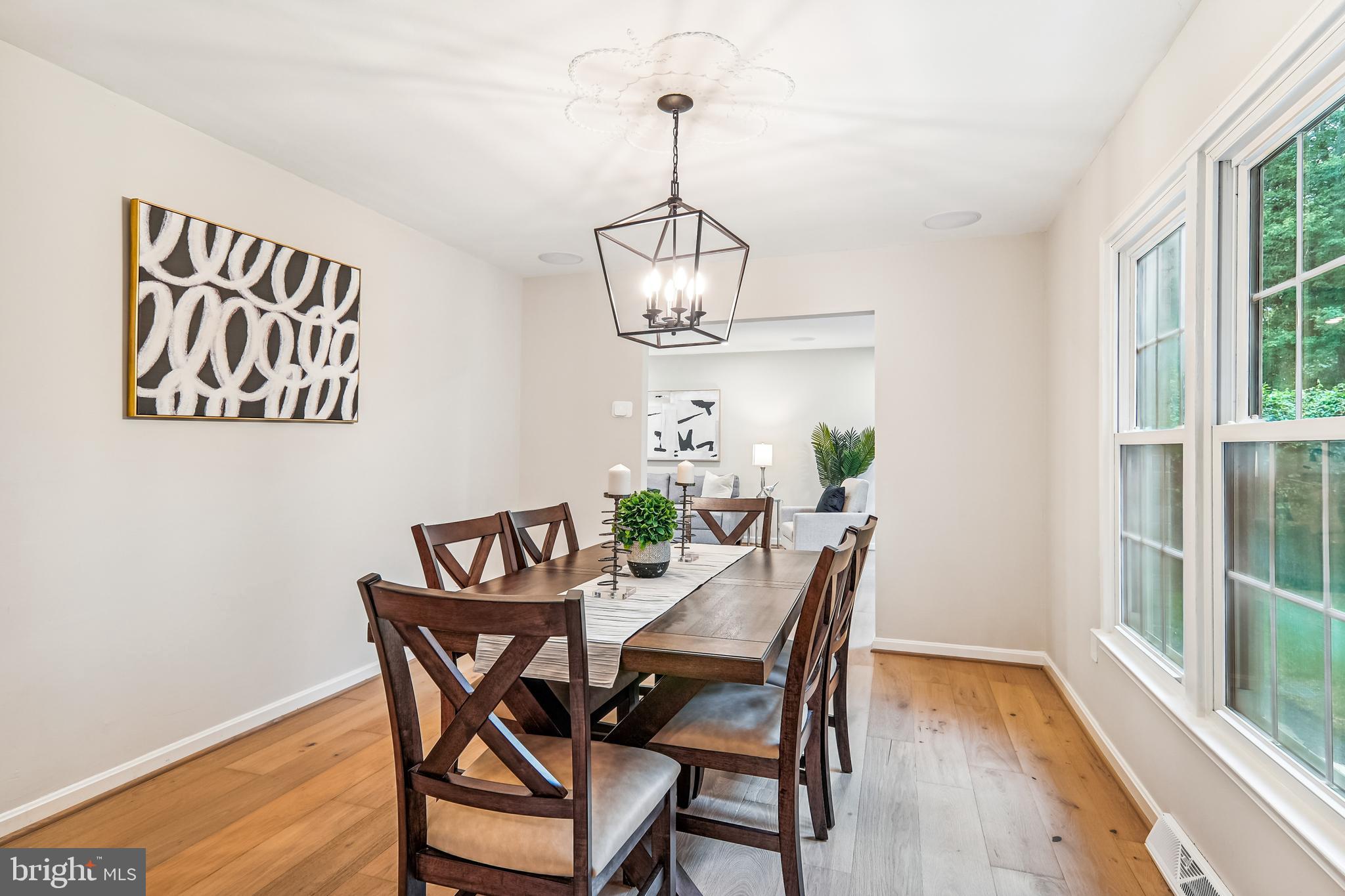 9829 Vale Road Vienna, VA 22181 - Photo 11 of 66 Dining