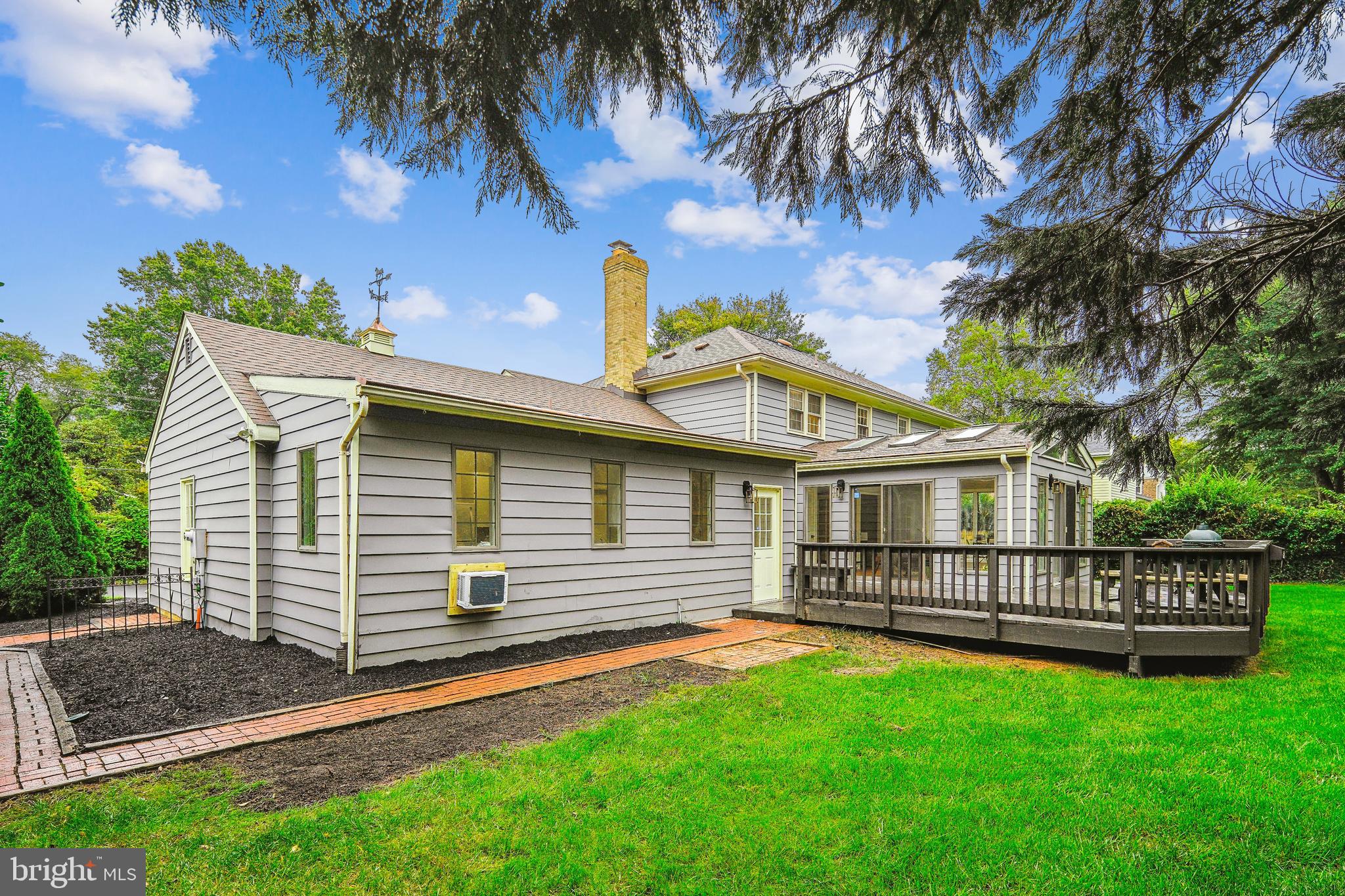 9829 Vale Road Vienna, VA 22181 - Photo 40 of 66 Rear