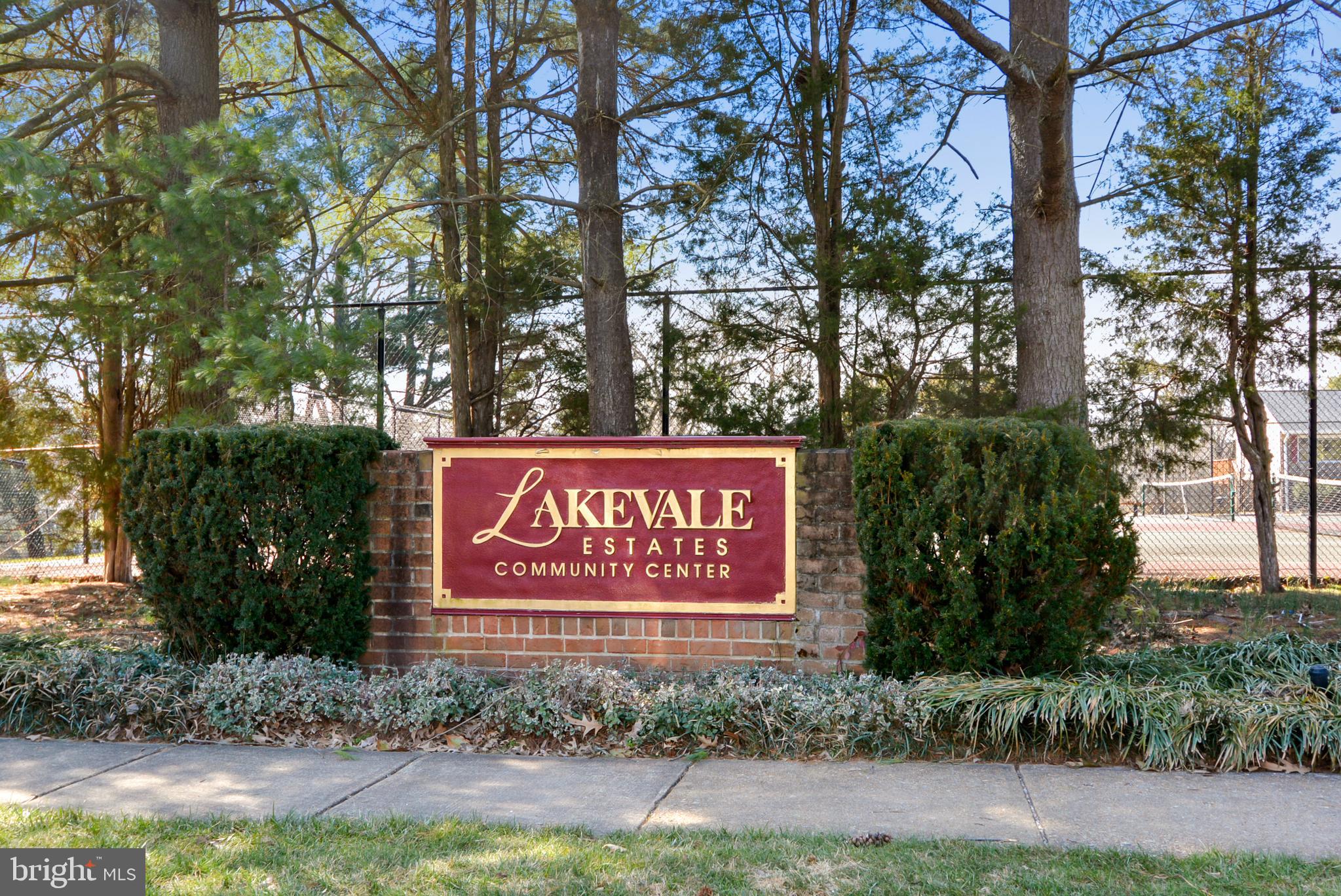 9829 Vale Road Vienna, VA 22181 - Photo 54 of 66 Lakevale