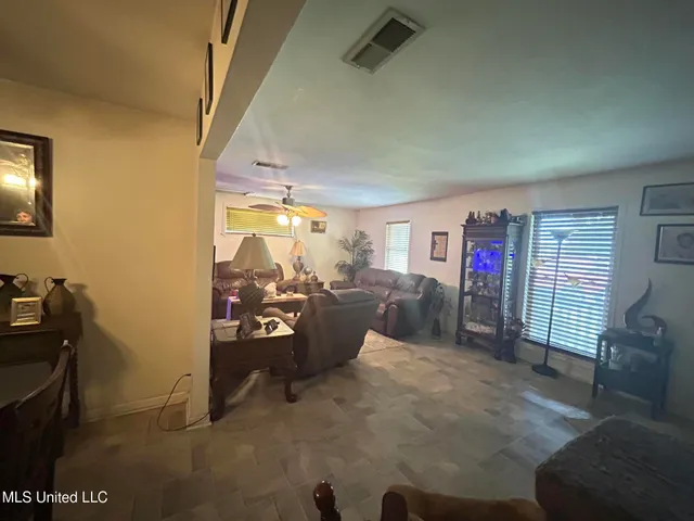 $214,000 | 4604 Ingalls Avenue, Pascagoula, MS 39581