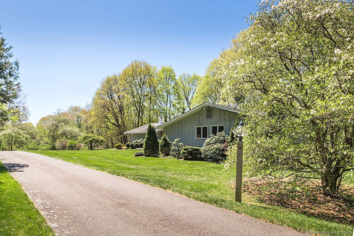 21 S Road Harwinton, CT 06791 - Photo 2 of 38