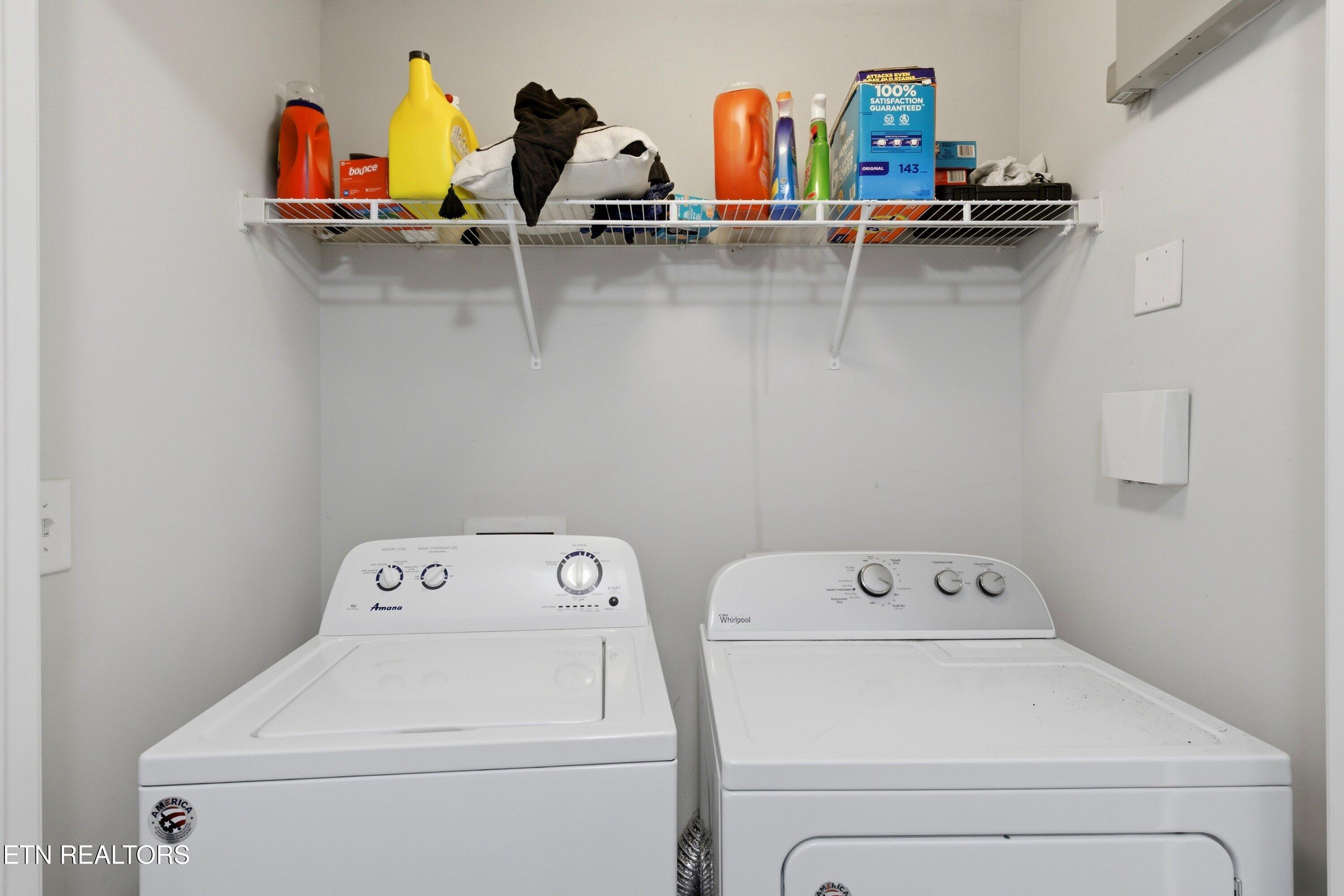 3704 Spruce Ridge Way, Unit 2024 Knoxville, TN 37920 - Photo 14 of 31 Laundry