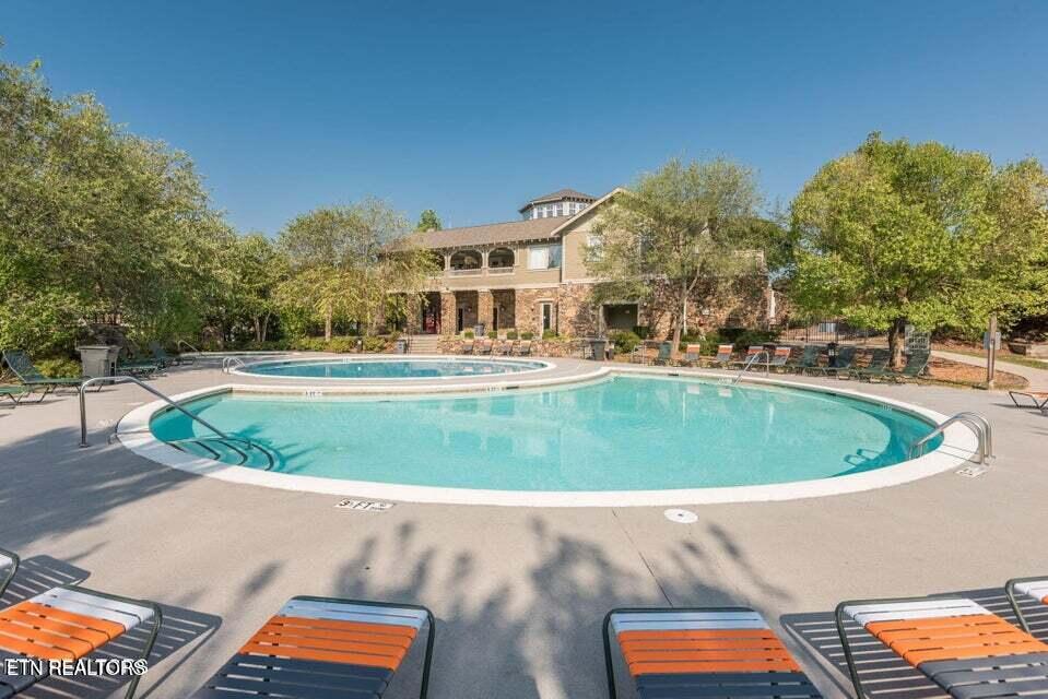 3704 Spruce Ridge Way, Unit 2024 Knoxville, TN 37920 - Photo 17 of 31 Community Pool
