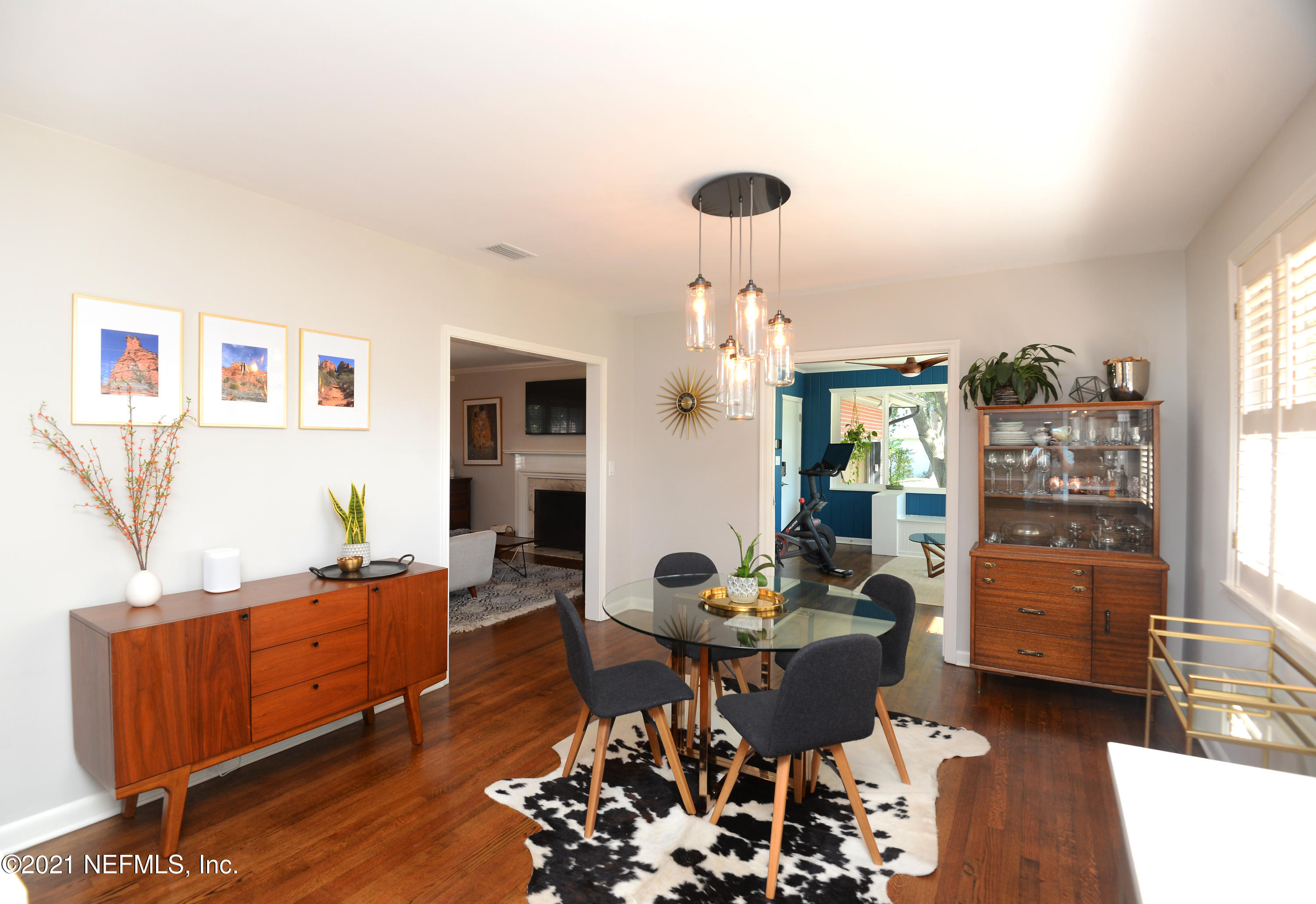 4722 Eton Lane Jacksonville, FL 32210 - Photo 11 of 43 Dining to Living Room Entrance and Famil