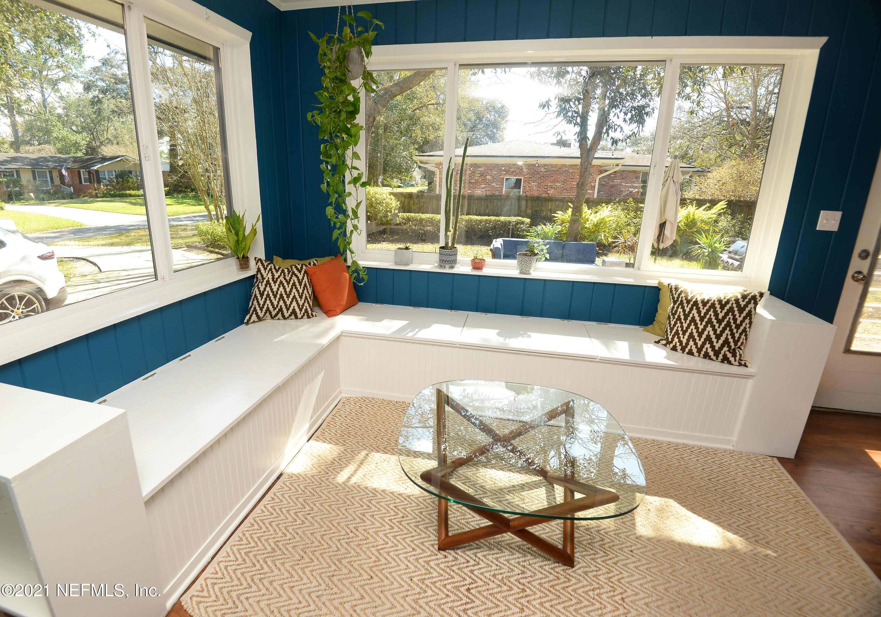 4722 Eton Lane Jacksonville, FL 32210 - Photo 15 of 43 Family Room Banquette View with Windows