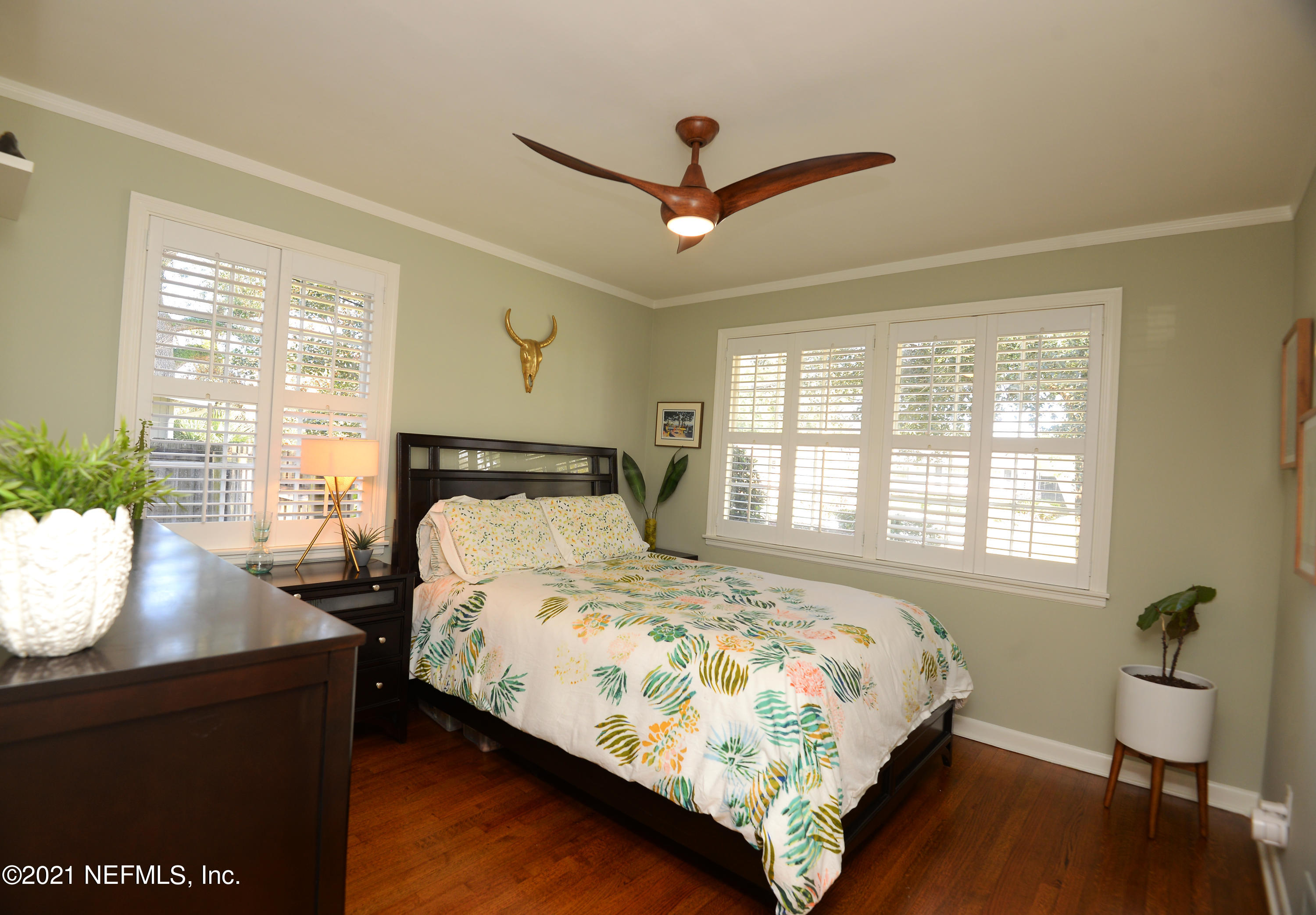 4722 Eton Lane Jacksonville, FL 32210 - Photo 36 of 43 Guest Bedroom from Entry View