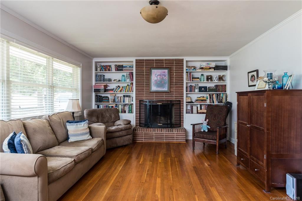 2257 Country Club Road Lincolnton, NC 28092 - Photo 2 of 16 Gallery Image 2