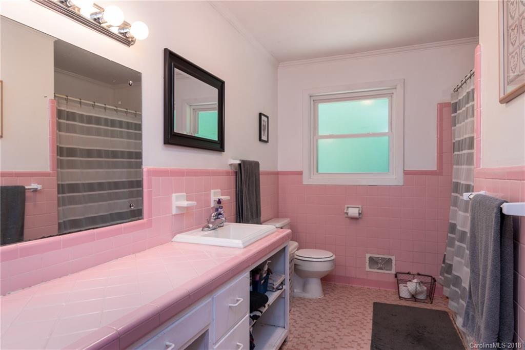 2257 Country Club Road Lincolnton, NC 28092 - Photo 12 of 16 Gallery Image 12