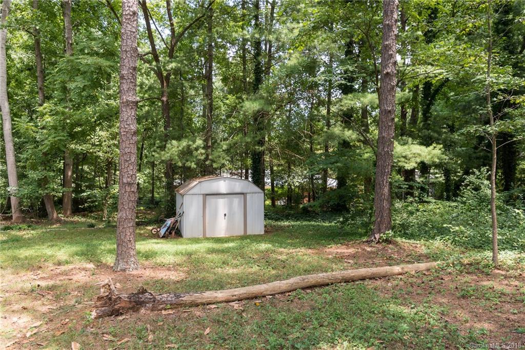 2257 Country Club Road Lincolnton, NC 28092 - Photo 15 of 16 Gallery Image 15
