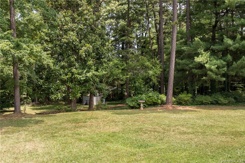 2257 Country Club Road Lincolnton, NC 28092 - Photo 16 of 16 Gallery Image 16