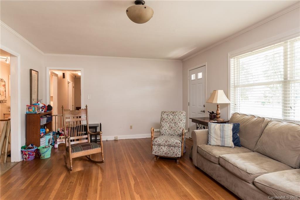 2257 Country Club Road Lincolnton, NC 28092 - Photo 3 of 16 Gallery Image 3