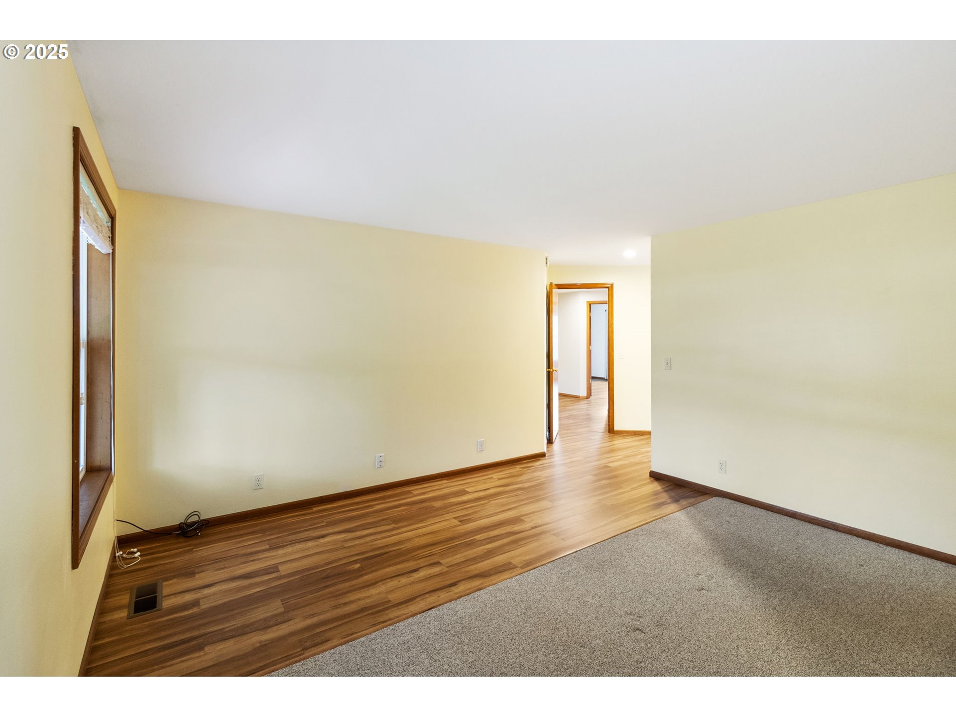 2744 Dayna Lane Eugene, OR 97408 - Photo 15 of 34