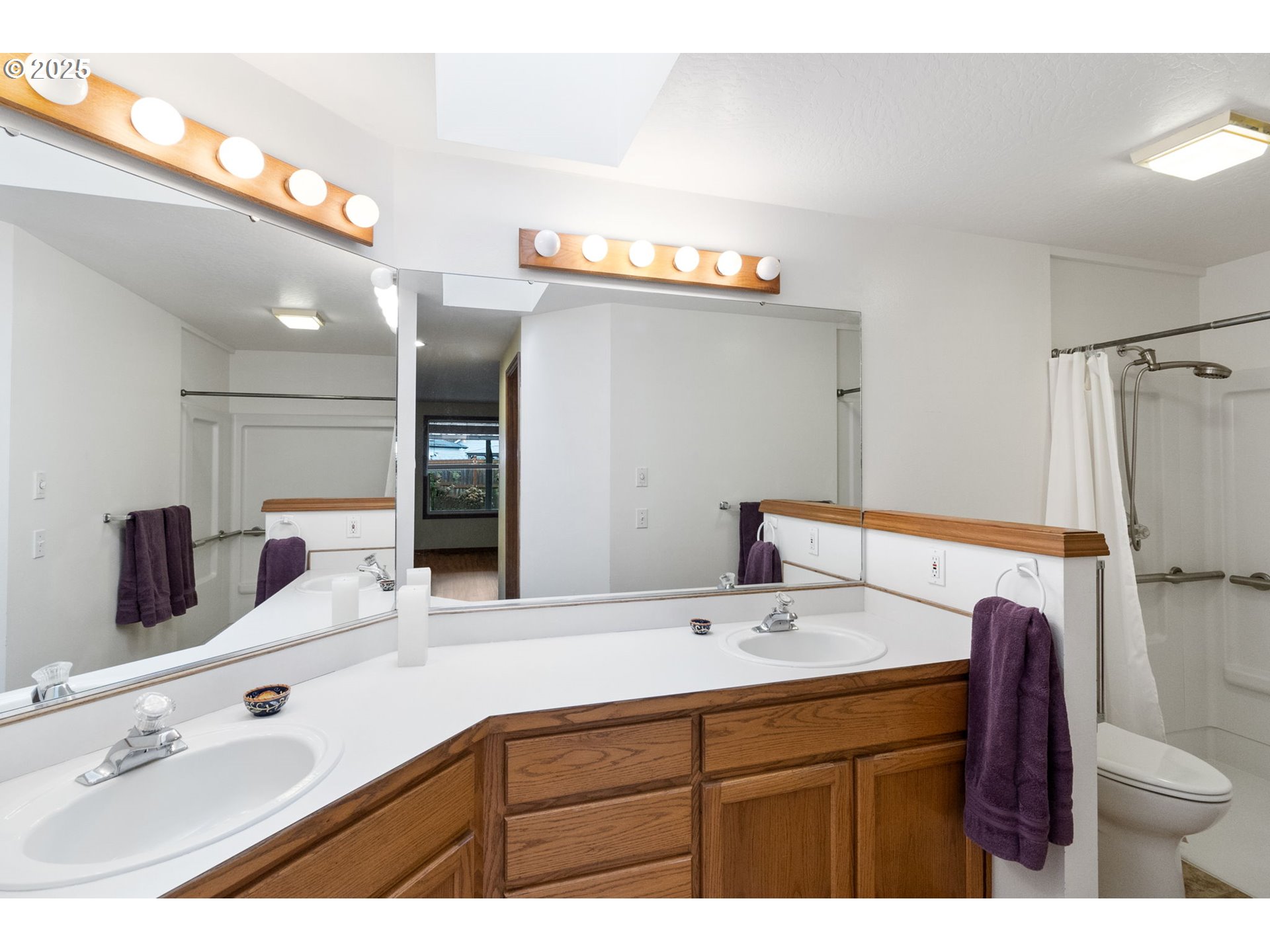 2744 Dayna Lane Eugene, OR 97408 - Photo 18 of 34