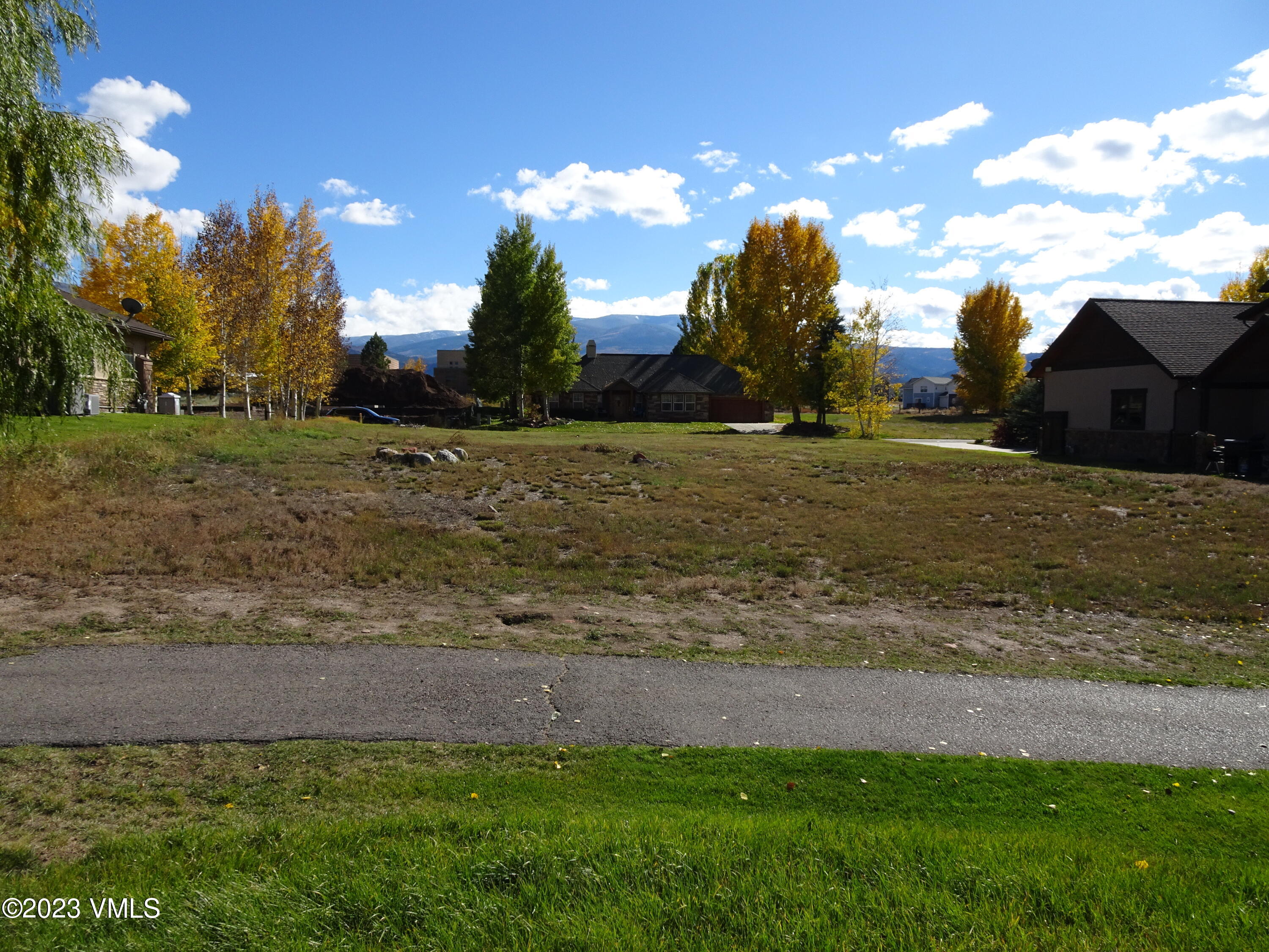 230 Timberwolf Gypsum, CO 81637 - Photo 28 of 34 a view of a yard