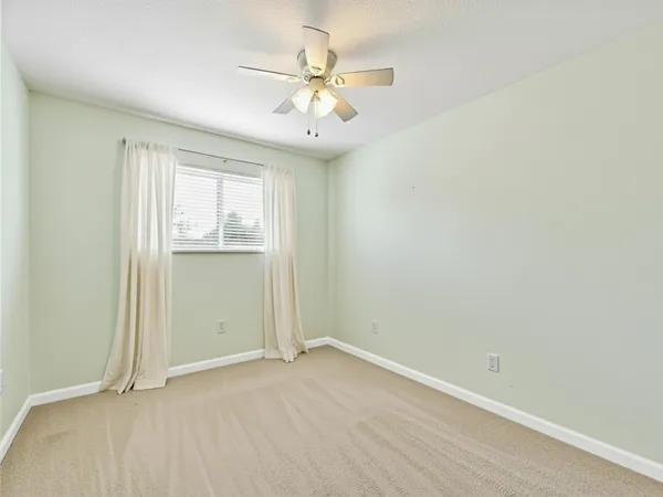 $165,900 | 11002 Hammerly Boulevard, Unit 69, Houston, TX 77043