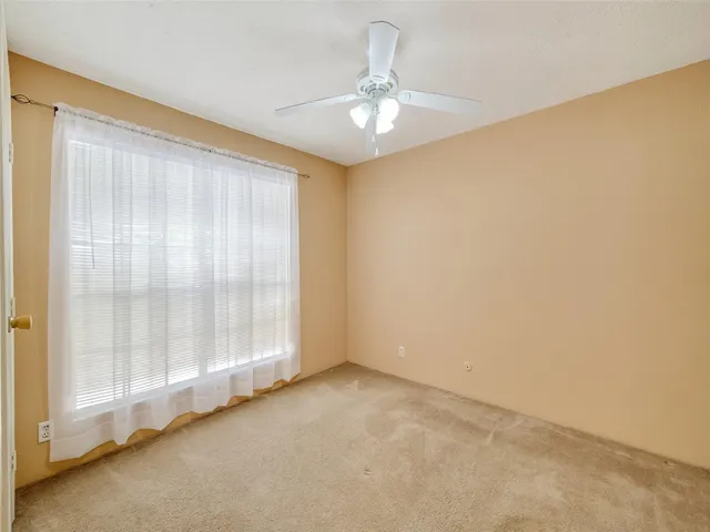 $176,500 | 11002 Hammerly Boulevard, Unit 69, Houston, TX 77043