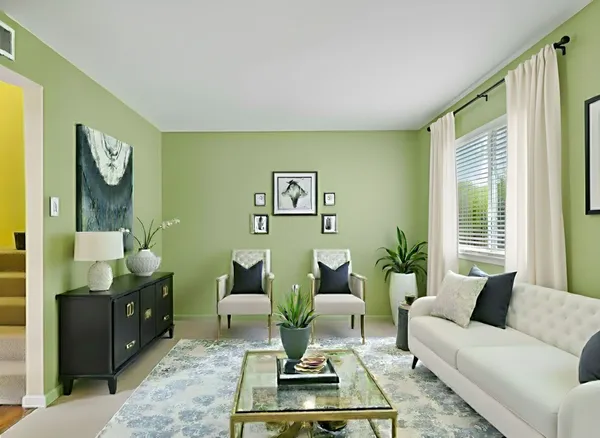 $165,900 | 11002 Hammerly Boulevard, Unit 69, Houston, TX 77043